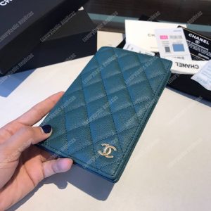 Classic Passport Holder Caviar Leather Turquoise - Image 4