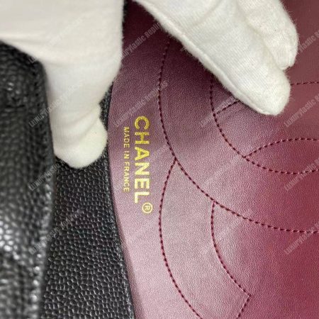 Chanel Classic Maxi Handbag Black Grained Calfskin Silver-Toned - Image 10