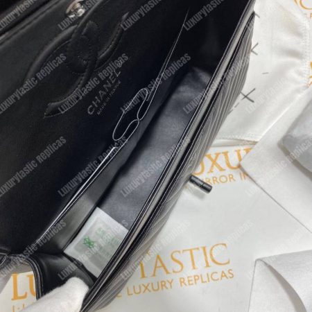 Chanel Classic Medium Handbag Black - Image 18
