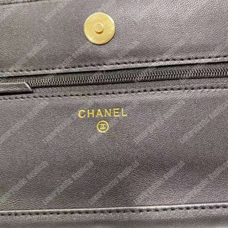 Chanel Wallet On Chain Lambskin - Image 15