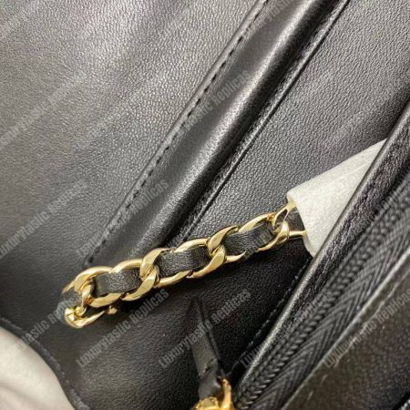 Chanel Wallet On Chain Lambskin - Image 16