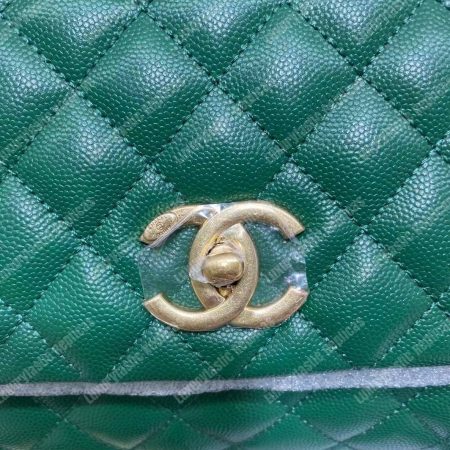 Chanel Flap Bag With Top Handle Green - Image 10