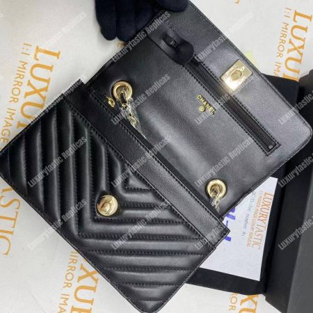 Chanel Wallet On Chain – WOC Chevron Lambskin Gold-Toned Metal Black - Image 17
