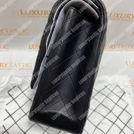 Chanel Classic Flap Maxi Black Lambskin-Gold Tone Metal - Image 8