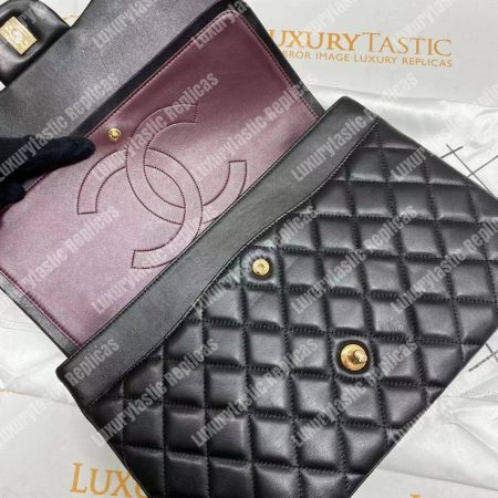 Chanel Classic Flap Maxi Black Lambskin-Gold Tone Metal - Image 13