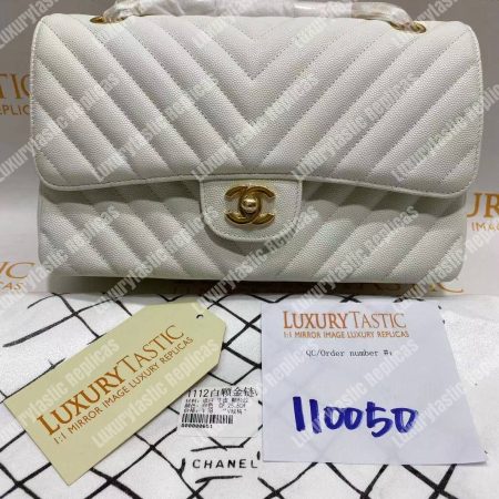 Chanel Classic Medium Handbag White - Image 18