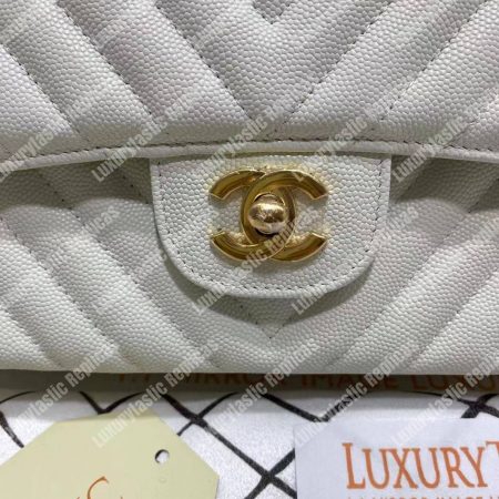 Chanel Classic Medium Handbag White - Image 19