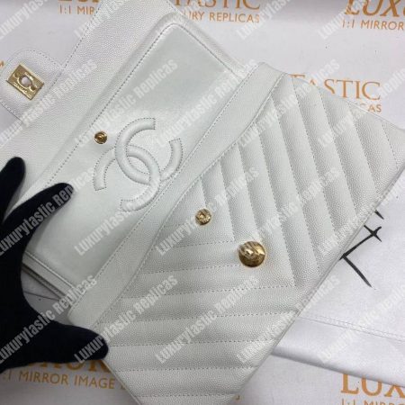 Chanel Classic Medium Handbag White - Image 14