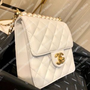 Chanel Flap Bag White Goatskin - Image 5