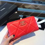 Chanel 19 Long Zipped Wallet Red