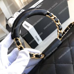 Chanel Lambskin Flap Bag Black - Image 8