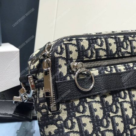 Safari Dior Oblique Messenger Bag - Image 5