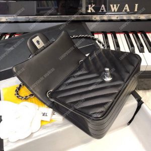 Chanel Mini Flap Bag Black - Image 3