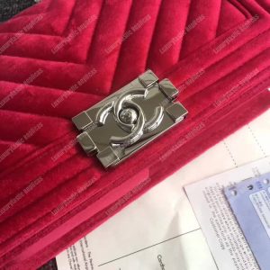 Chanel Medium Boy Handbag Velvet Red - Image 6