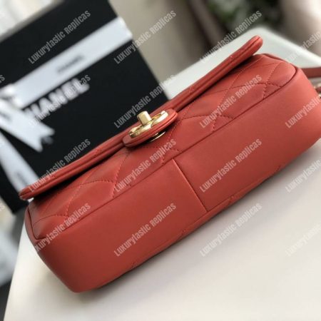 Chanel Lambskin Flap Bag Red - Image 8