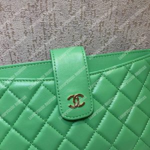Chanel Classic Pouch Lambskin Leather Green - Image 4