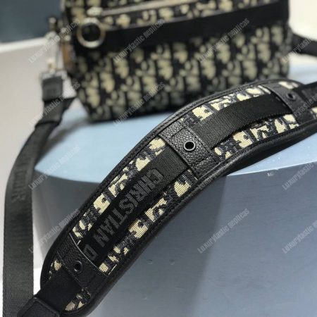 Safari Dior Oblique Messenger Bag - Image 4