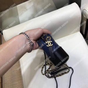 Chanel Clutch With Chain Blue And Black - Image 6