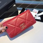 Chanel 19 Long Zipped Wallet Scarlet
