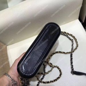 Chanel Clutch With Chain Beige And Black - Image 5