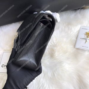 Chanel Classic Maxi Handbag Black Grained Calfskin Silver-Toned - Image 5