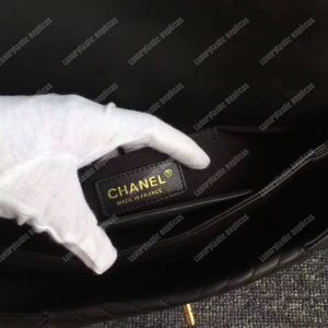 Chanel Reversed Clutch Black - Image 4