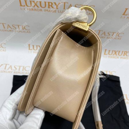 Chanel Medium Boy Flap Bag - Image 20