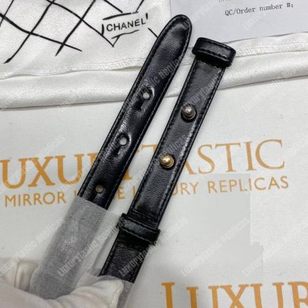 Chanel’s Gabrielle Small Hobo Bag Black - Image 9