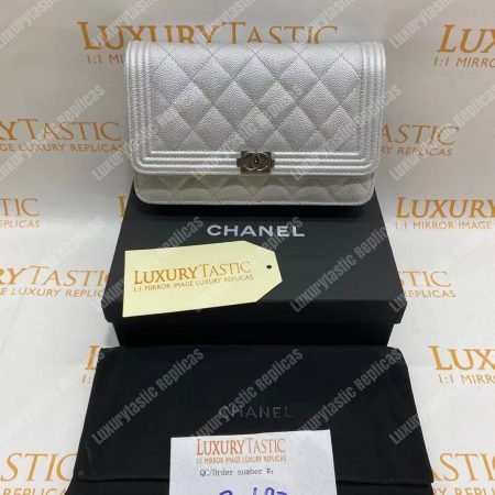 Chanel Le Boy Wallet On Chain – WOC White Caviar Silver-Toned - Image 10