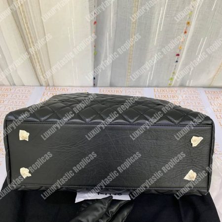 Chanel Large Shopping Bag Black (30cm) - Image 15