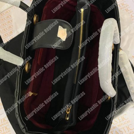 Chanel Large Shopping Bag Black (30cm) - Image 13