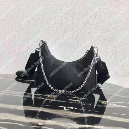 Prada Re-edition 2005 Nylon Shoulder Bag Black - Image 3
