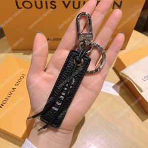 LV Tab Louis Vuitton Bag Charm and Key Holder - Image 4