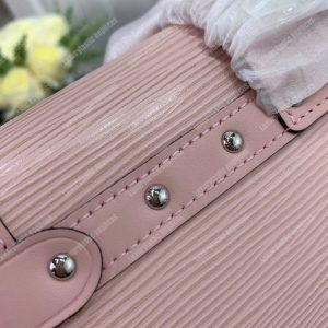 LV Trunk Chain Wallet Rose Ballerine - Image 6