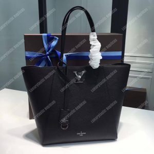 LV Lockme Cabas Bag Noir - Image 3