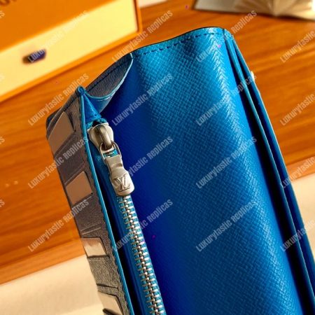LV Brazza Wallet Blue - Image 6