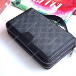 Gucci GG Supreme travel document case
