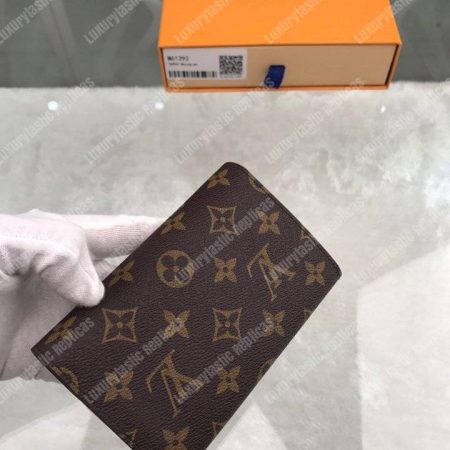 LV Sarah Compact Wallet Monogram Canvas Brown - Image 3