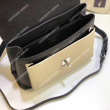 LV MyLockme Handbag Vanille Noir - Image 5