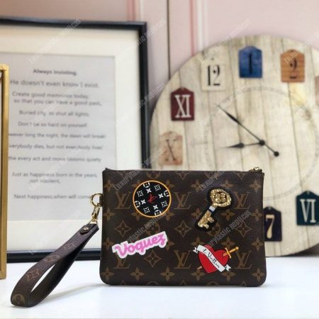 LV City Pouch Monogram Canvas - Image 3