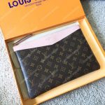 LV Daily Pouch Monogram Rose Poudre