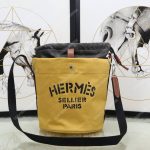 Hermes Grooming Bag Light Yellow Palladium-Plated Hardware