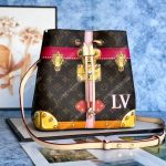 LV NéoNoé Monogram Spring-Summer 2018