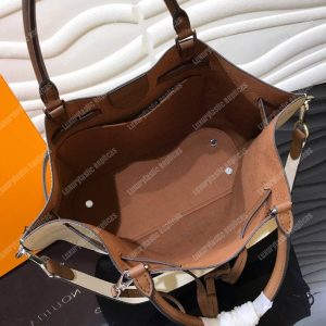 LV Girolata Handbag Mahina Creme - Image 8