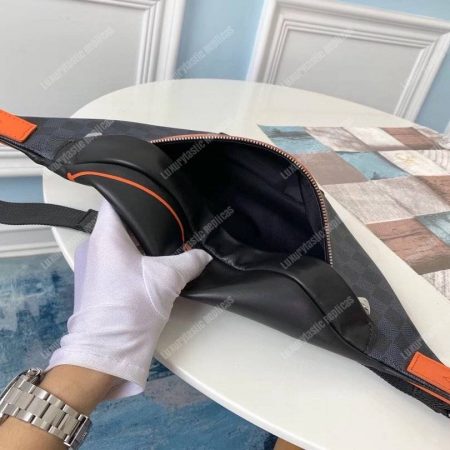 LV Damier Cobalt Canvas Race Discovery Bumbag - Image 3