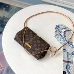 LV Favorite MM Monogram