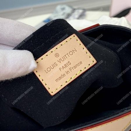 LV Duffle Monogram Bag - Image 4