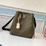 LV LockMe Bucket Laurier Toffee Latte Black