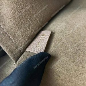 LV Daily Pouch Damier Ebene Khaki - Image 9