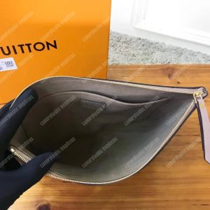 LV Daily Pouch Damier Ebene Khaki - Image 7